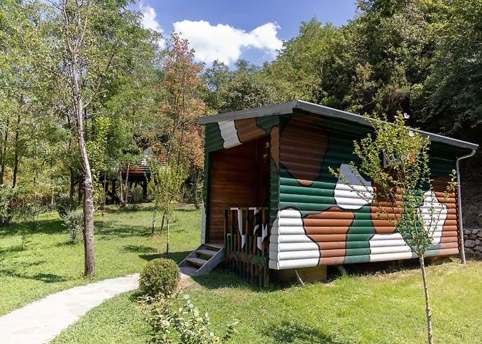 Kazerma E Cerenit Surrel