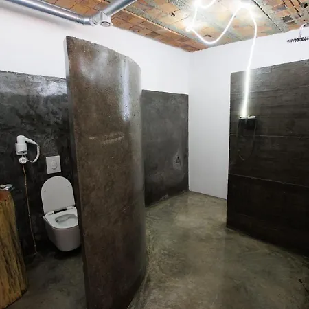 Kazerma E Cerenit Otel 3*