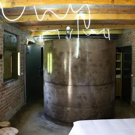 Kazerma E Cerenit Otel 3*