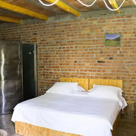 Hotell Kazerma E Cerenit 3*
