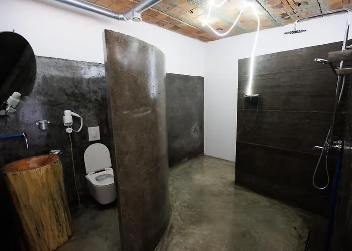 Kazerma E Cerenit Hotel 3*