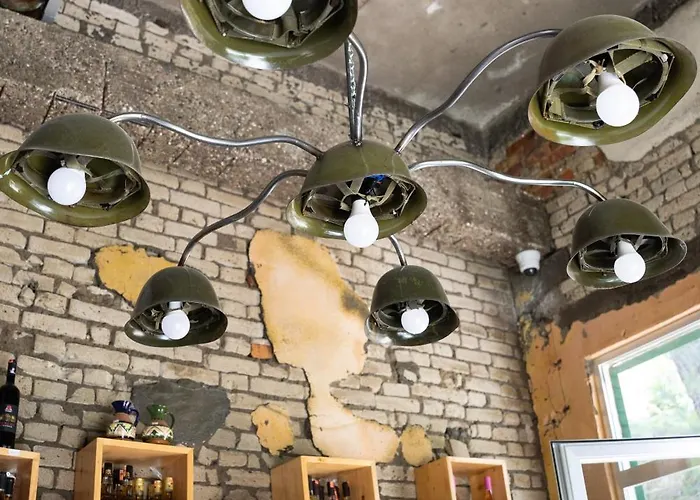 Hotell Kazerma E Cerenit