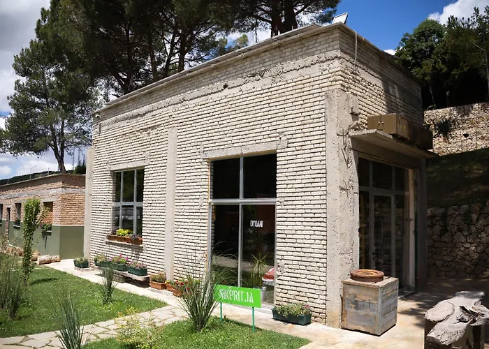 Kazerma E Cerenit Hotell 3*