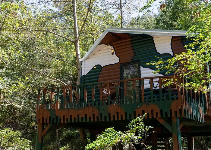 Kazerma E Cerenit Hotell Surrel