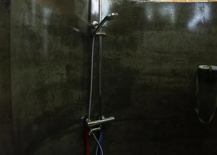 Kazerma E Cerenit 酒店 Surrel