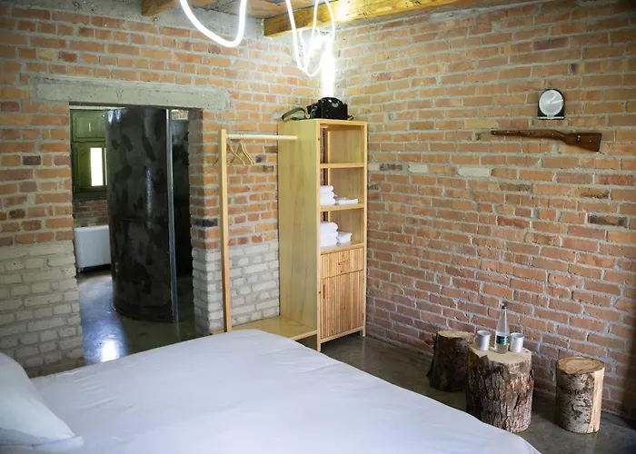 Kazerma E Cerenit Surrel